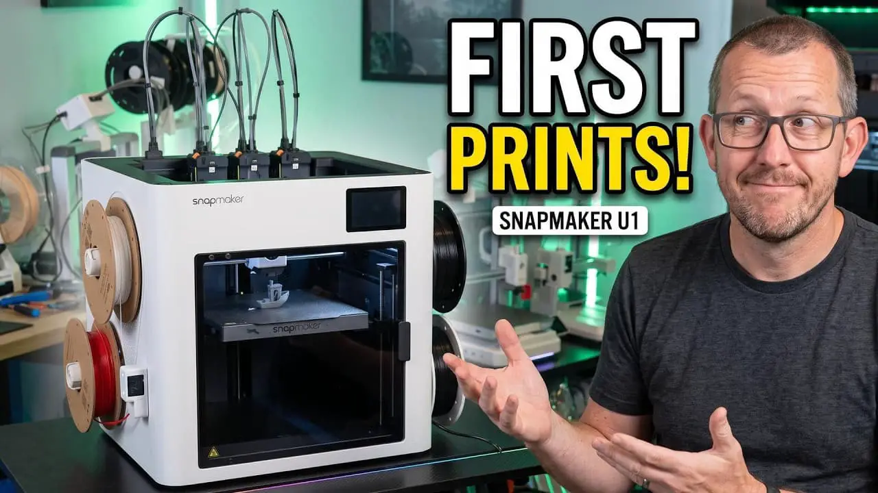 Snapmaker U1 during setup and first-print testing