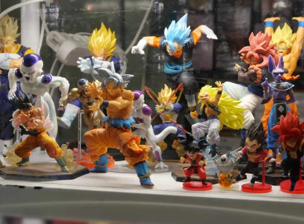 Manga anime japanese figures on display for collectors